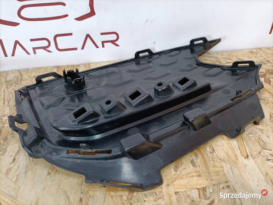 BMW 2 U06 KRATKA OZDOBNA ZDERZAKA PRAWY TYŁ osobowe Pleszew