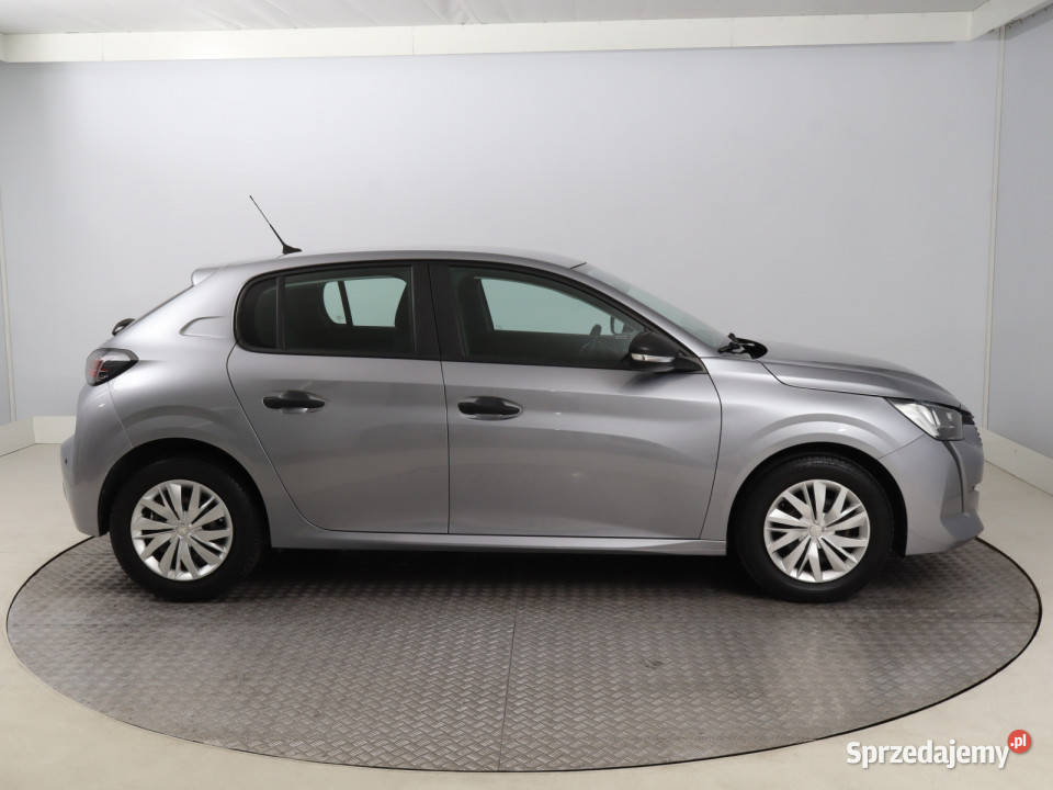 Peugeot 208 12 PureTech Bielany Wrocławskie