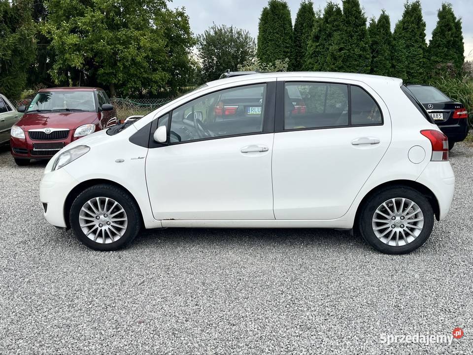 Toyota Yaris 10 Benzynka 2x KOŁA Klima Lubaczów