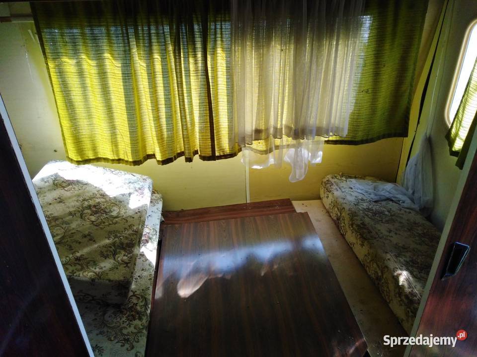 Przyczepa kempingowa do wykorzystania jako domek Domki narzędziowe Włoszakowice