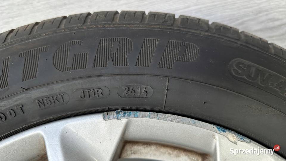 Goodyear EFFICIENT GRIP SUV 4X4 21560R17 659mm sprzedam