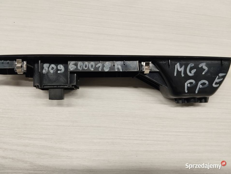 Przełącznik szyby prawy przód Renault Megane III sprzedam