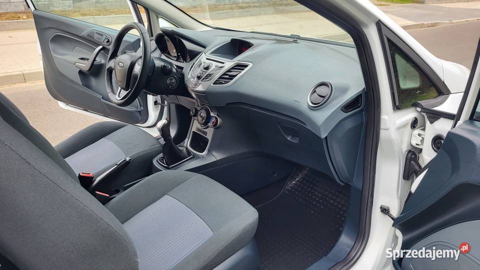 Sprzedam Ford Fiesta Mk7 125 benzyna 267000km Motoryzacja Konin