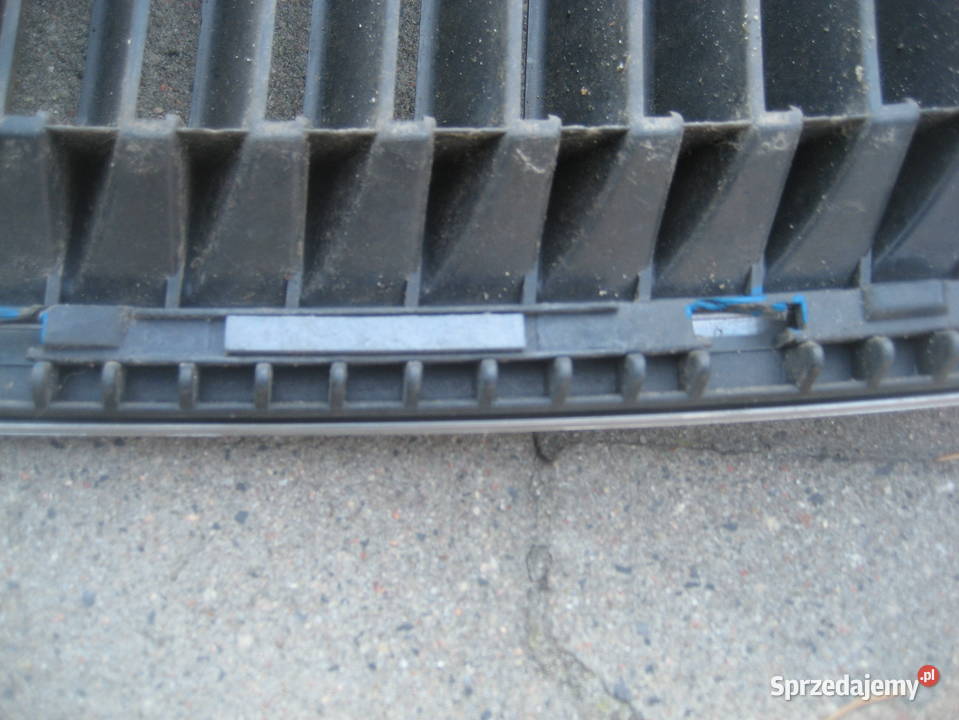 skoda octavia ii 0408r atrapa grill 1z0853668 osobowe Rakoniewice