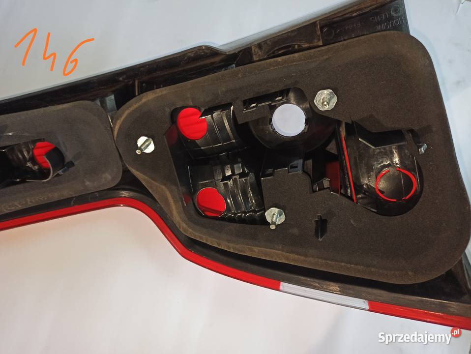 Lampa Prawa Tył VOLVO V50 146 osobowe Radzyń Podlaski