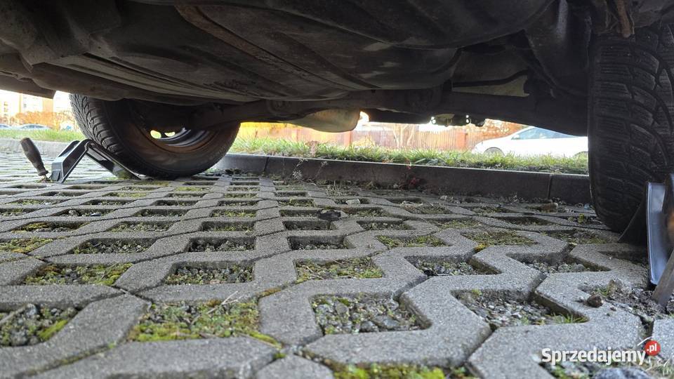 Sprzedam Volvo v40 ABS Samochody osobowe Oława