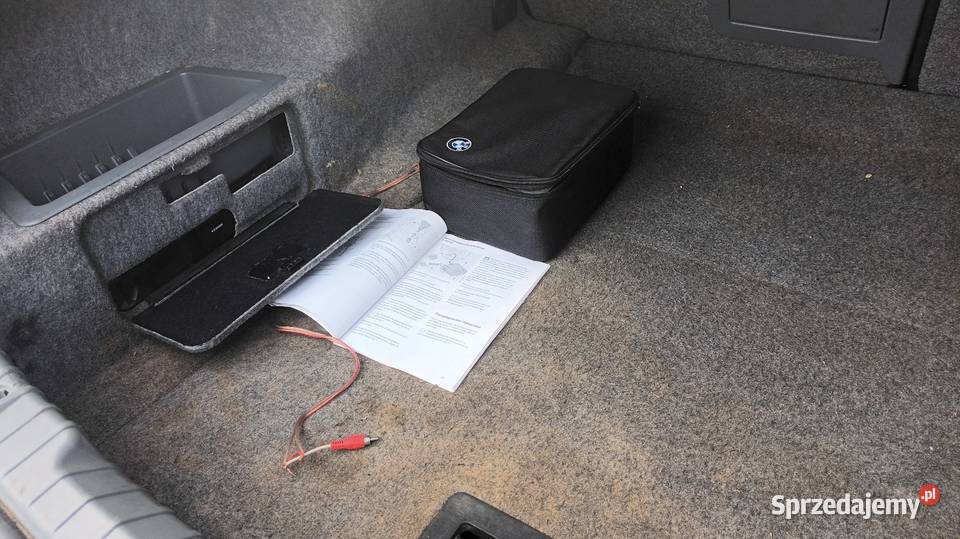 Bmw 320i E90 Zamienię dobrze wyposażony elektrochrom. lusterko wst. Kowary