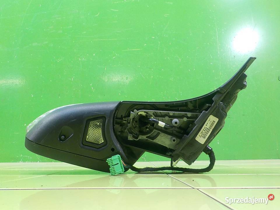 VOLVO C30 LIFT 16 D 10r 3D lusterko prawe Lusterka zewnętrzne Suków