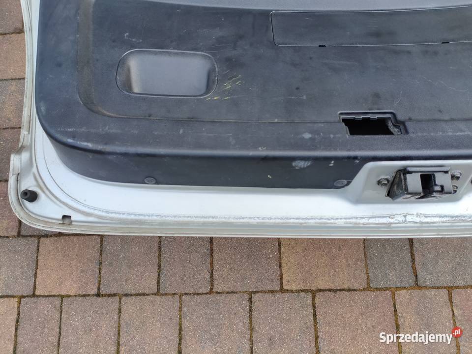 Klapa Bagażnika Toyota Corolla Verso II Srebrna mazowieckie Wyszków sprzedam