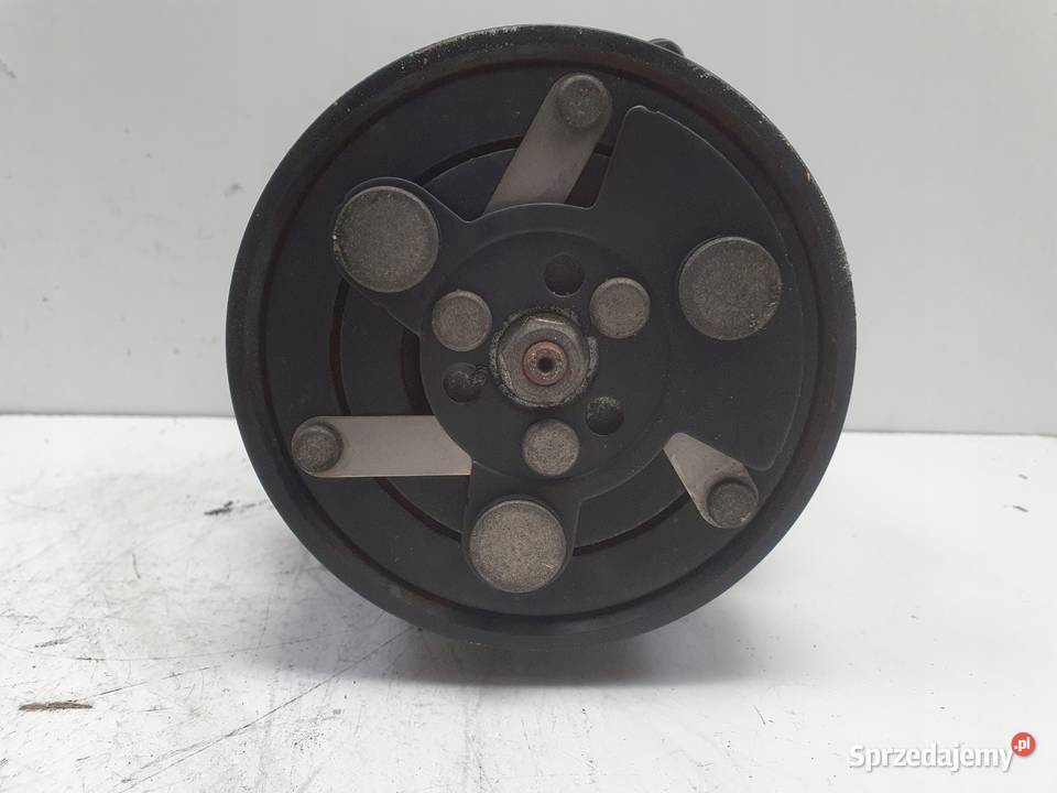 VW Golf IV 20 8V SPRĘŻARKA KLIMATYZACJI pompa osobowe Kompresory klimatyzacji Chełm