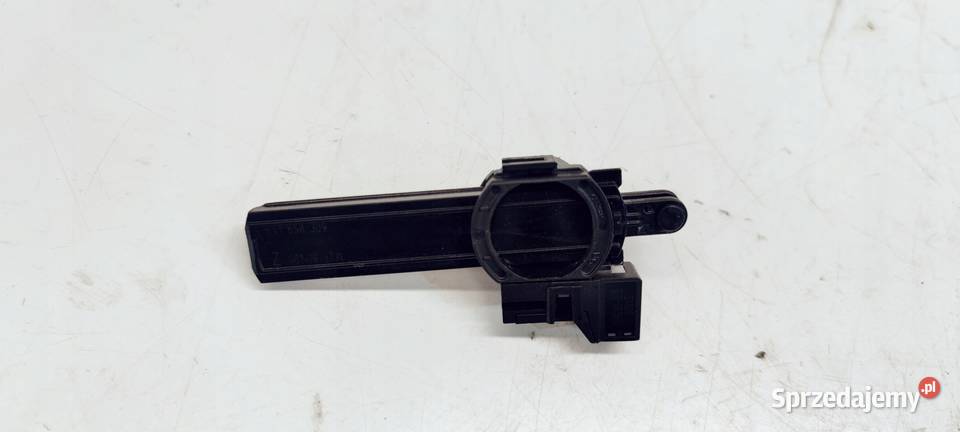 SIŁOWNIK SCHOWKA AUDI A3 8V 8V1858309 Przystajń