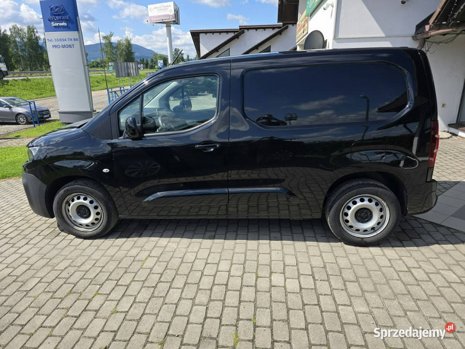 Peugeot Partner Bezwypadkowy nowy