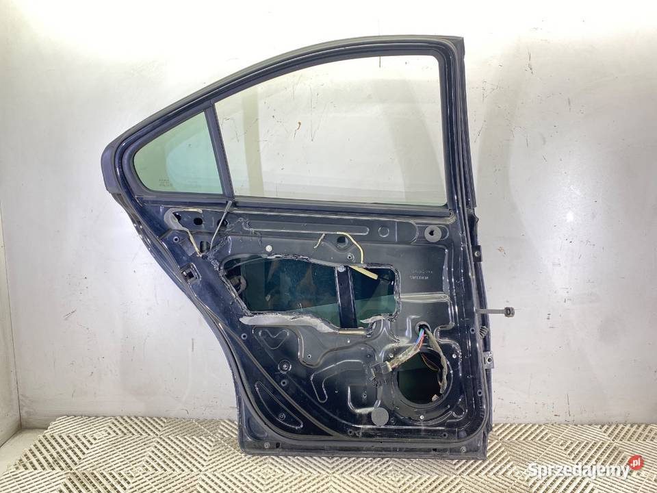 DRZWI LEWY TYŁ VOLVO S60 I Hatchback 0010 osobowe Drzwi sprzedam