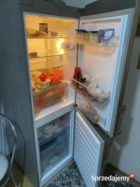 Sprzedam lodówkę Lodówki i zamrażarki Szydłowiec sprzedam