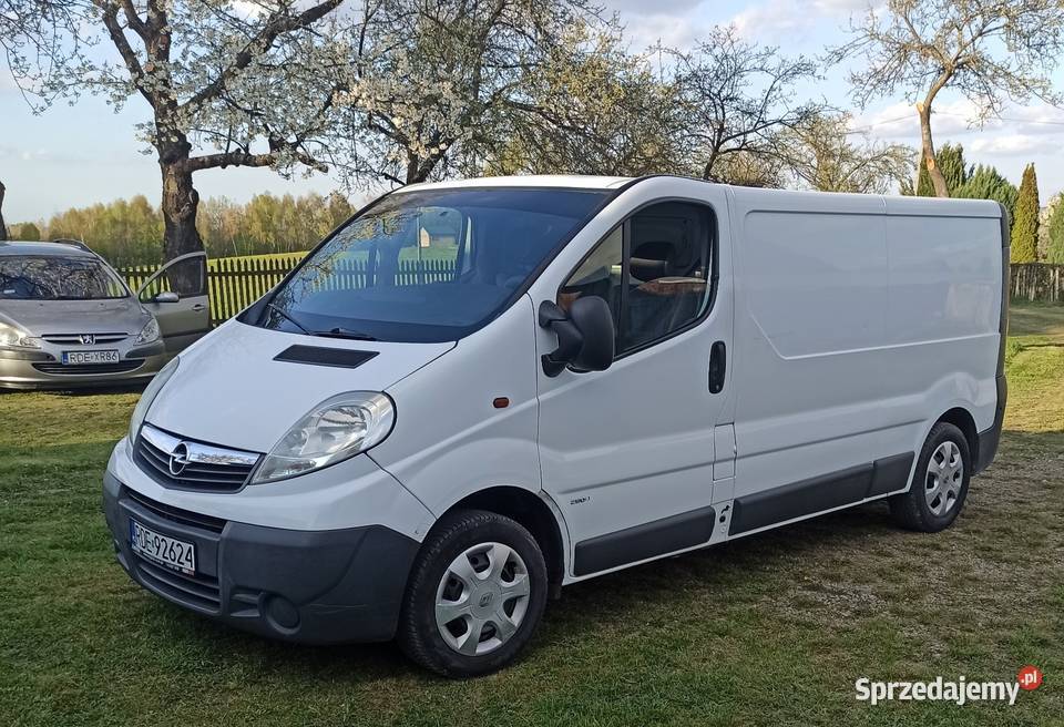 Opel vivaro L2H1 20 CDTi Zarejestrowany w Polsce Łęki Dolne sprzedam