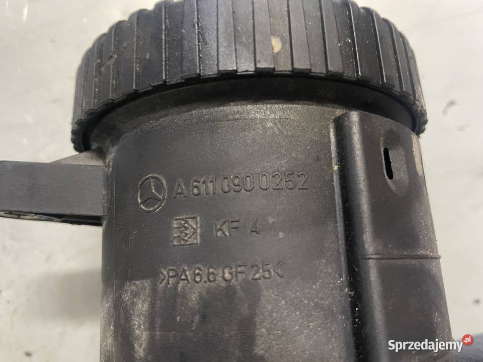 Obudowa filtra paliwa A6110900252 mercedes C E Układ paliwowy Jelcz-Laskowice