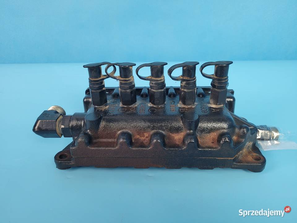 CASE IH PUMA 145 12r KORPUS ZAWORU 87678192 Kolno