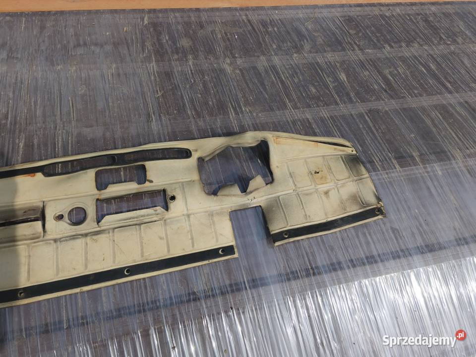 Fiat 126p tapicerka deski rozdzielczej St osobowe Deski rozdzielcze, konsole Wartkowice sprzedam