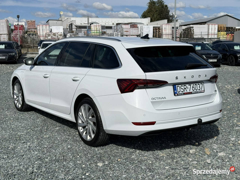 koda Octavia 14 16V TSI eHybrid 2021r DSG Lane