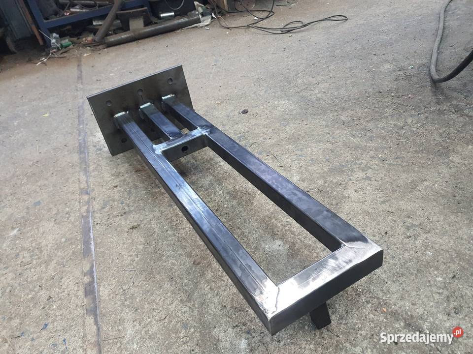 Stelaż schody półkowe wspornikowe wiszące metal Sucha Beskidzka