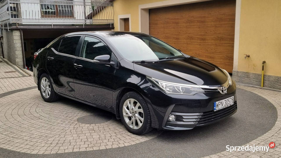 Toyota Corolla Salon Polska 16 LPG Kamera światła LED Płońsk sprzedam