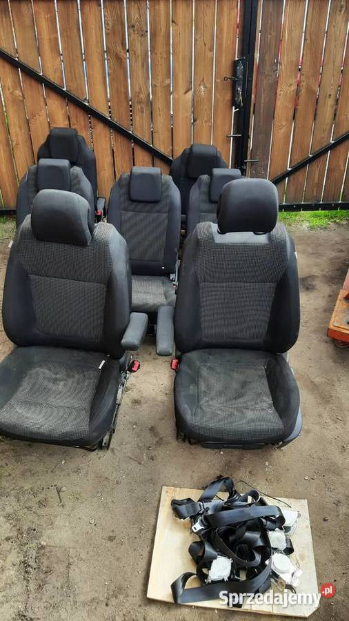 komplet foteli 7 miejsc Peugeot 5008 I pasy Dębno