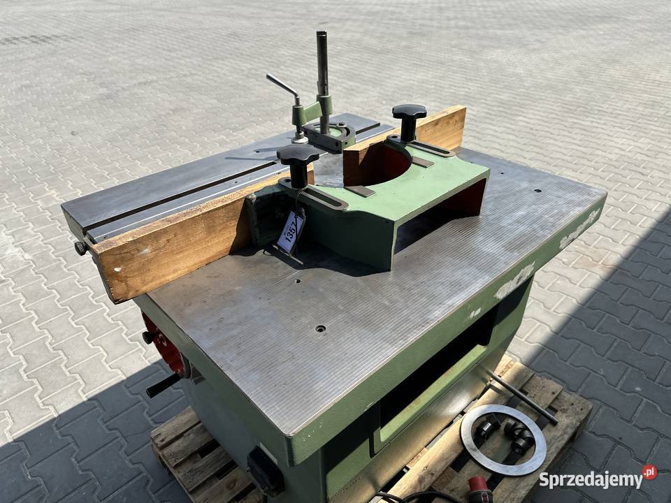 Frezarka dolnowrzecionowa SCM T120C z wózkiem Łabuńki Pierwsze
