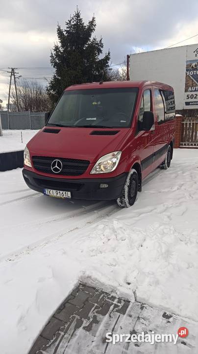 Mercedes Sprinter 215 9 osobowy Zadbany czerwony Górno