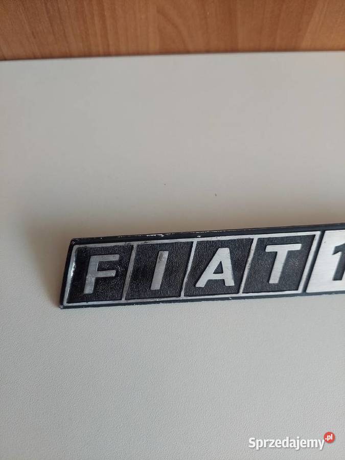 Znaczek z dawnej produkcji Fiat 126p bambino sprzedam