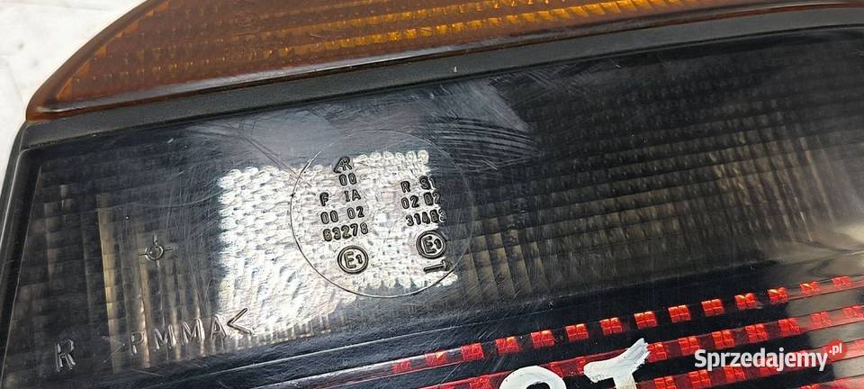 LAMPA PRAWA TYŁ VOLKSWAGEN GOLF III