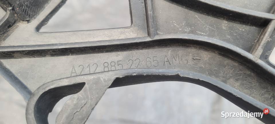 MERCEDES E W212 AMG ŚLIZG ZDERZAKA PRAWY PRZÓD Ruda Śląska