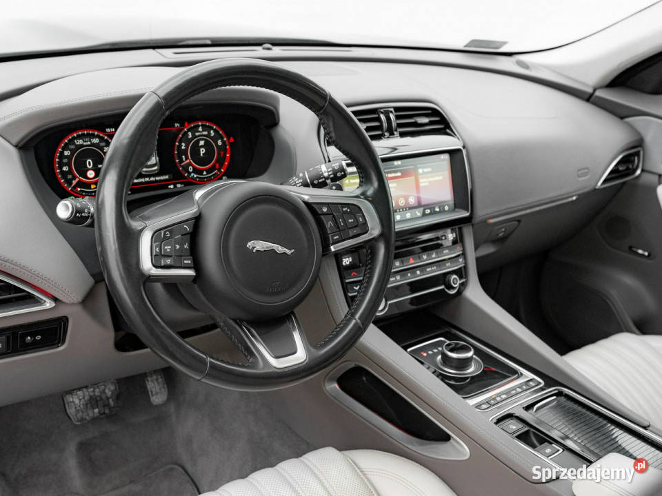 Jaguar FPACE 5NA0520 i4P AWD Portfolio Gdańsk