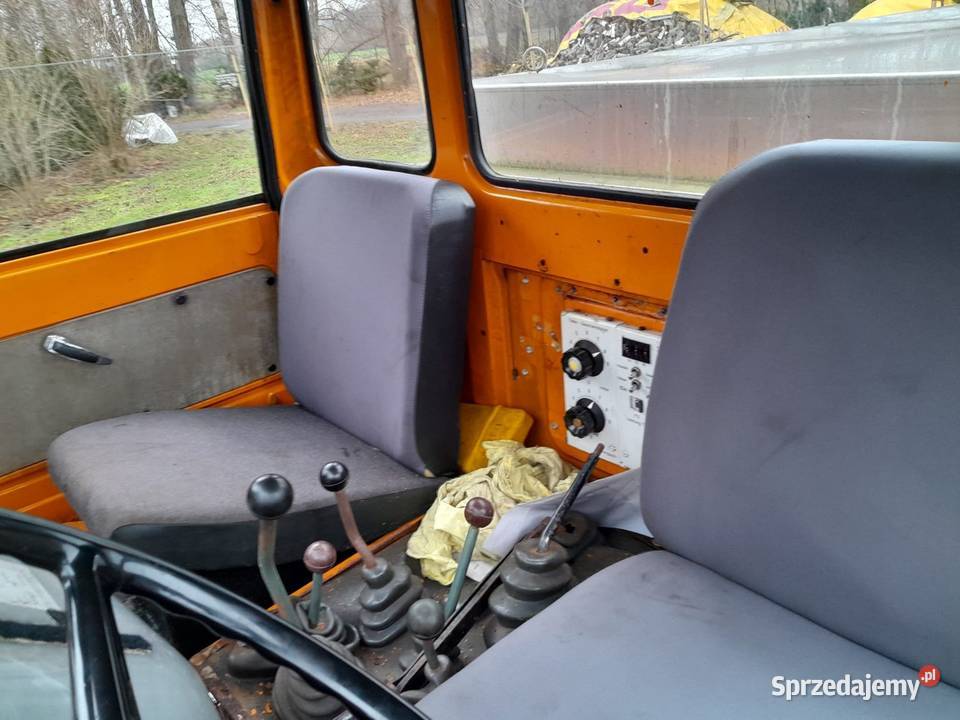 Mercedes Benz Daimler Unimog 421 21 przebiegu Skrzynia biegów Manualna Polanów sprzedam