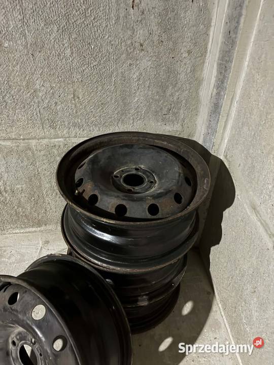 Felgi stalowe 15 komplet 4 sztuki stalowe Nowa Słupia