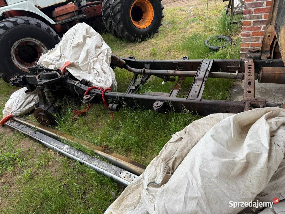 RAM IV1500 4x4 2015 części spaleniu rózne benzyna Prądocin