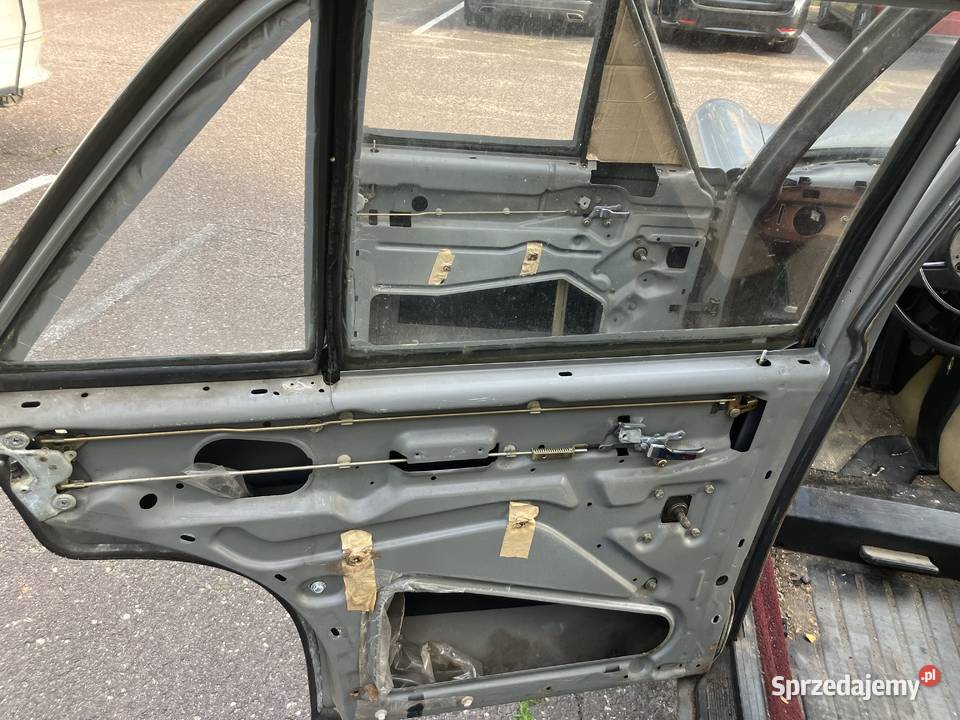 Mercedes W108 czesci Rok produkcji 1971 łódzkie Łódź