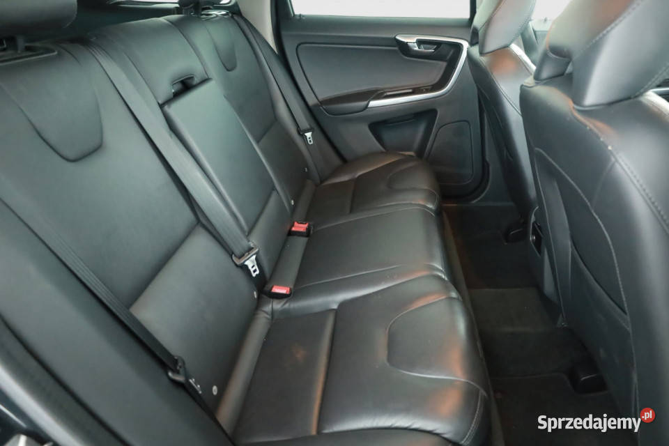 Volvo XC60 D4 podgrzewane fotele