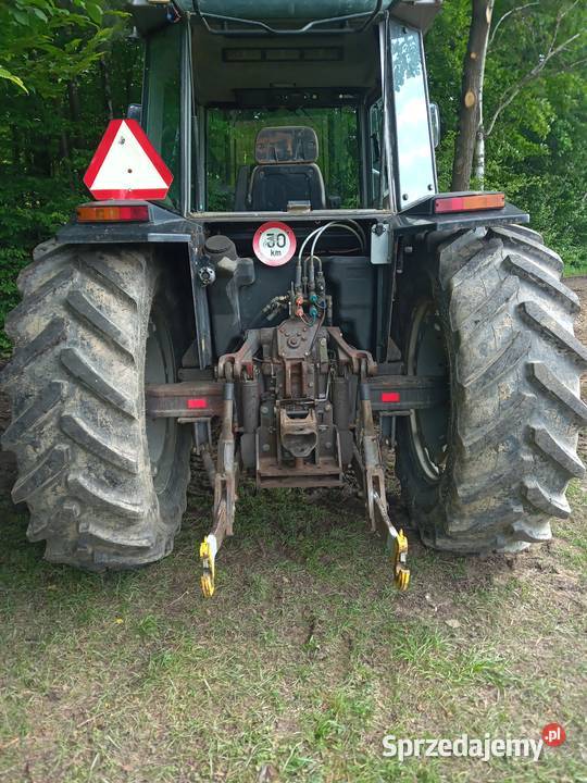 Massey Ferguson 3085 Dynashift Cichawka
