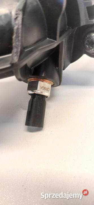 VOLVO XC40 RURA DOLOT POWIETRZA T4 32257943 osobowe