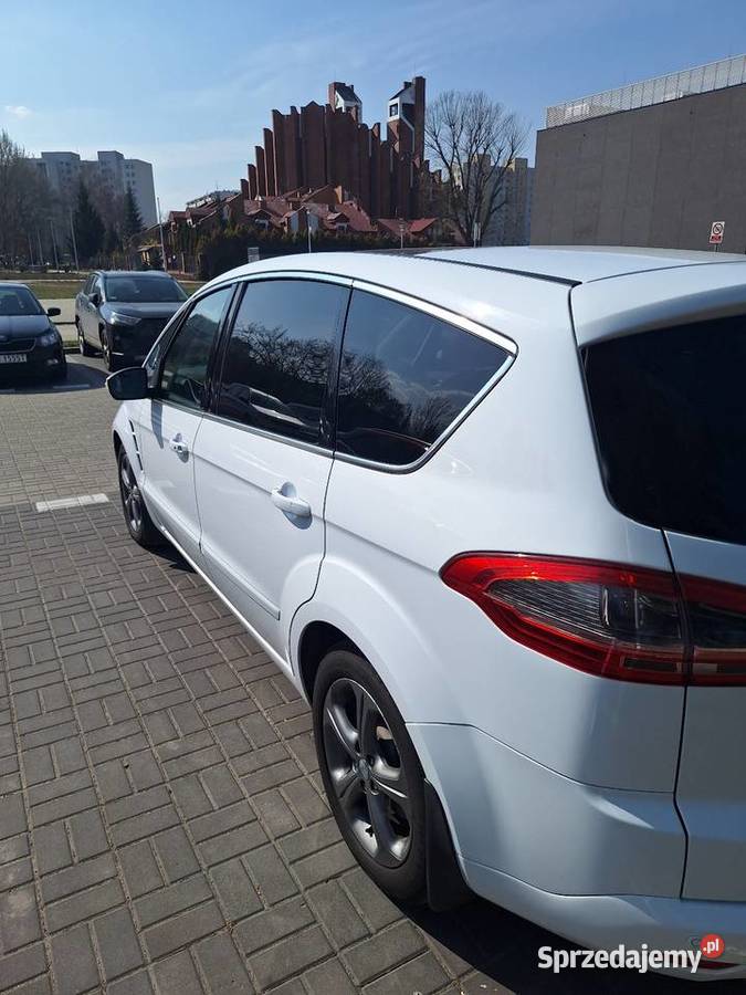 SPRZEDAM RODZINNE AUTO FORD SMAX TITANIUM 20 4/5