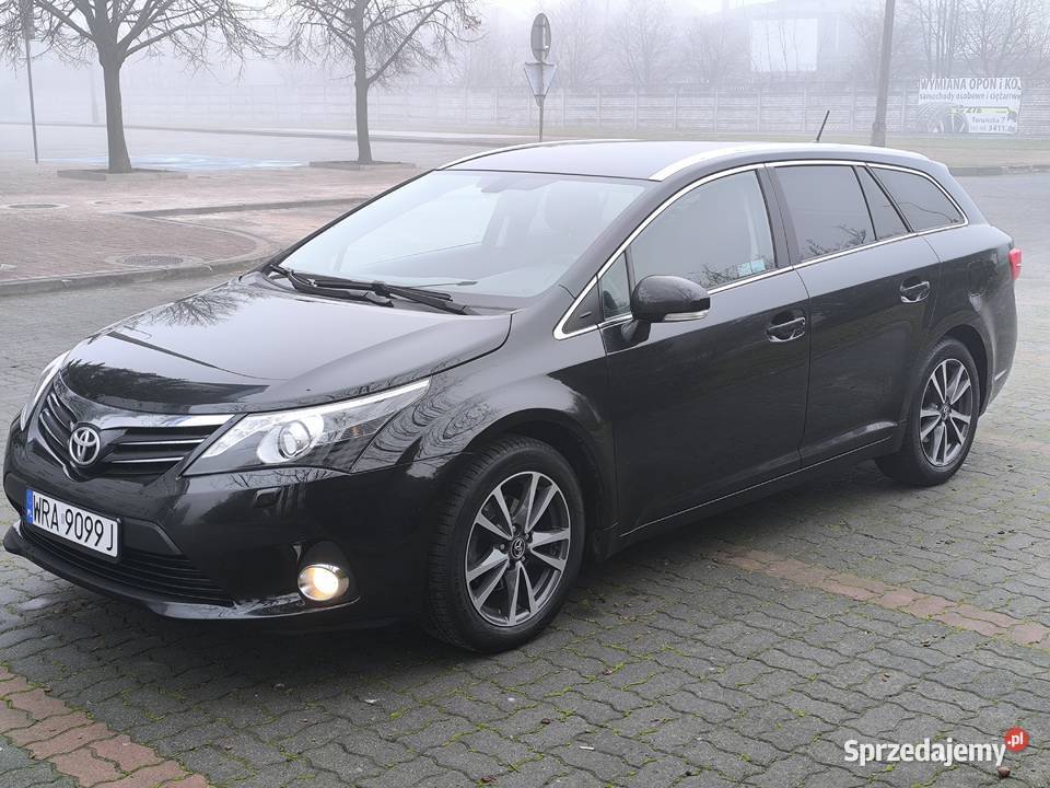 Toyota Avensis T27 20 benzyna kombi 152KM Radom sprzedam
