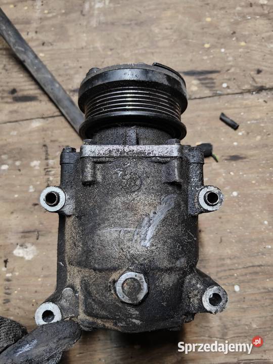 Kompresor klimatyzacji ford 1016001025 osobowe