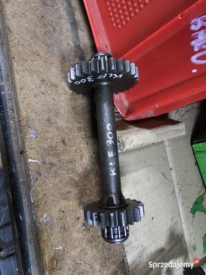 Kawasaki klf 300 2 x 4 wałek wstecznego pośredni Jelenia Góra