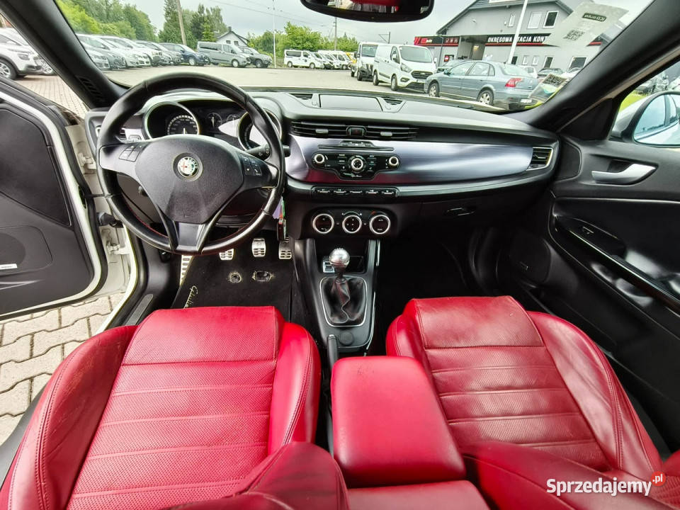 Alfa Romeo Giulietta quadrifoglio17 turbo 235 Kęty