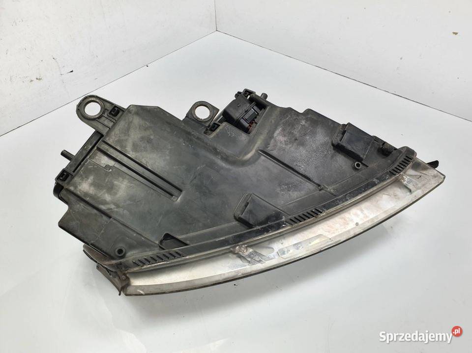 LAMPA LEWA PRZÓD AUDI A8 D3 LIFT SKRĘTNA Pozostałe Lipno