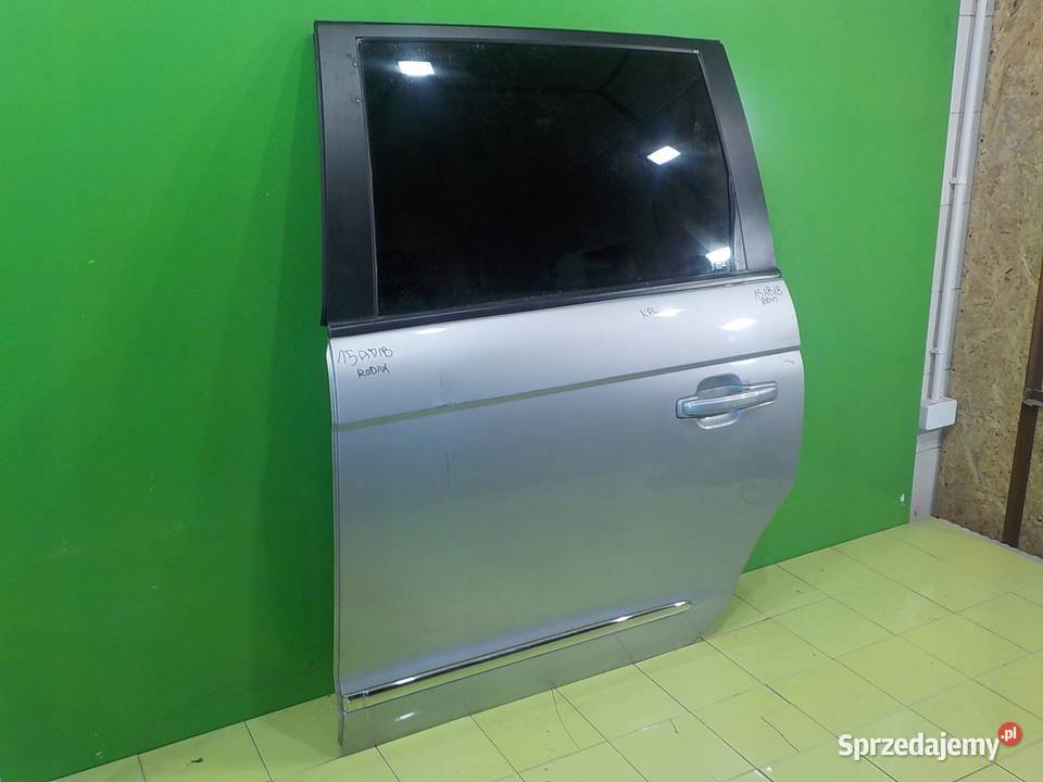 SSANGYONG RODIUS II TURISMO 20 B 13r 5D drzwi osobowe Suków