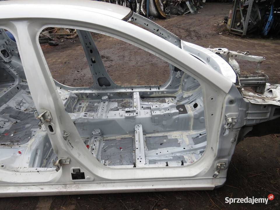 PRÓG SŁUPEK PRAWY BOK 25D MAZDA 3 BM SEDAN 13