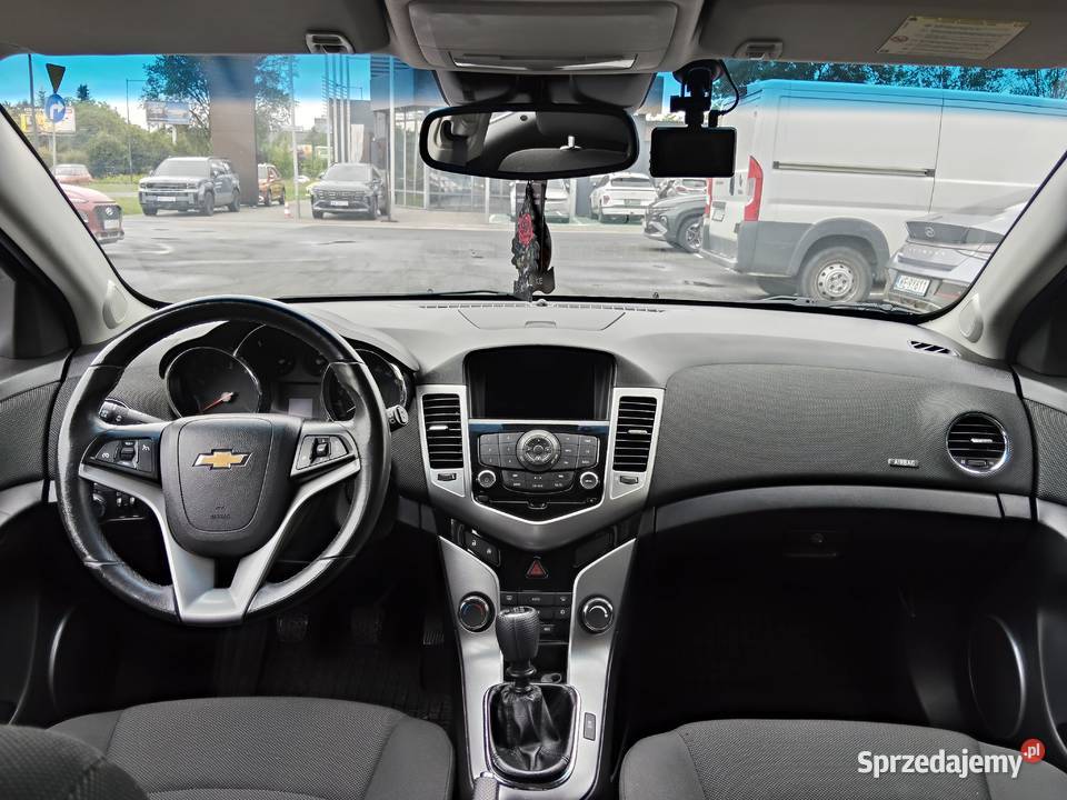 Chevrolet Cruze 18 BG Pruszków