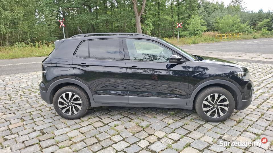 VW TCross 10 110 DSG digital 2022 Polska Nowa Wieś