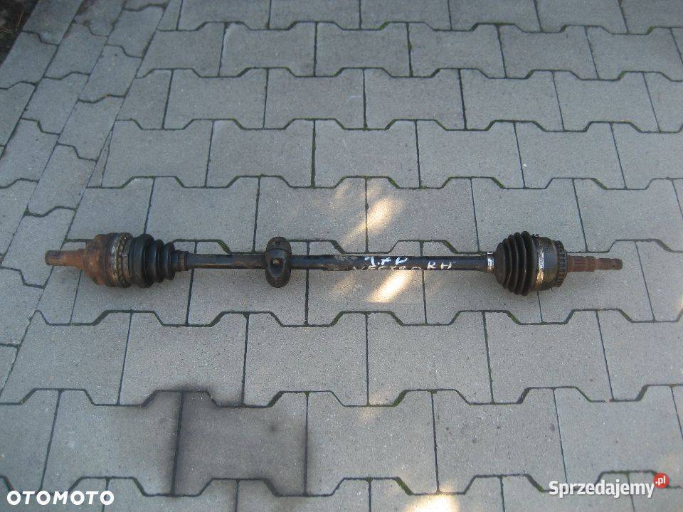 opel vectra b 17td półośka prawa Rakoniewice